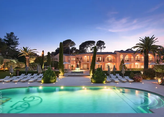 Antibes Hotels