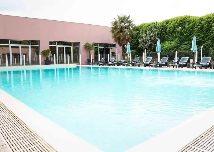 La Tour-de-Salvagny Hotels