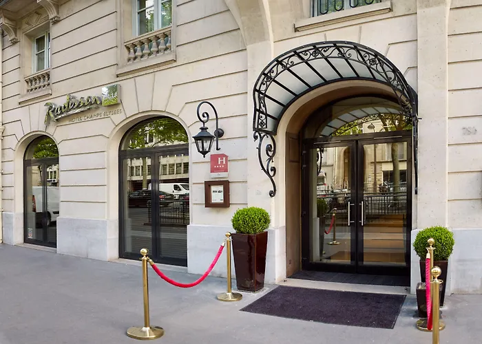 Radisson Blu Champs-Elysées, Parigi
