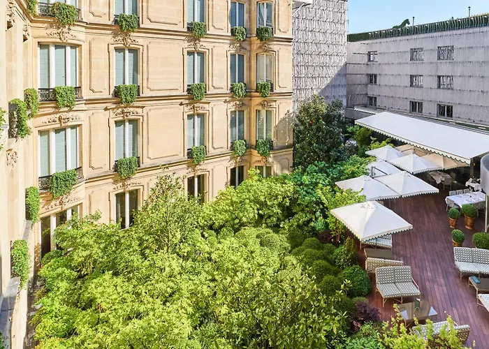 Hôtel Barrière Fouquet's Paris