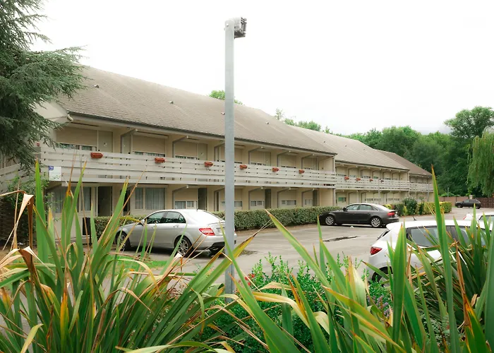 Hotels in Sainte-Luce-sur-Loire