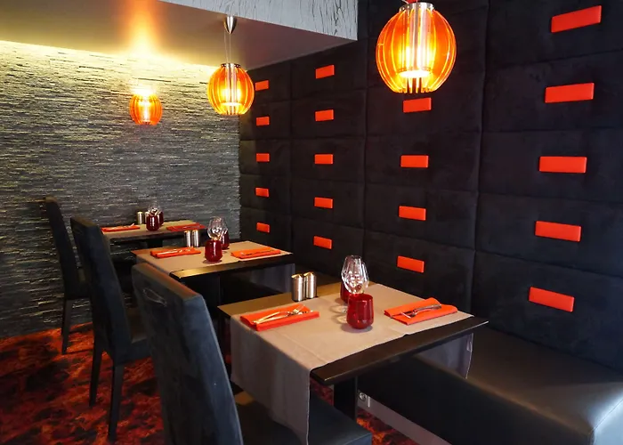 Hôtel-Restaurant Le Fruitier Villedieu-les-Poêles