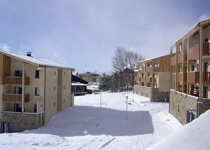 Résidence Néméa Les Chalets Du Belvédère Font Romeu