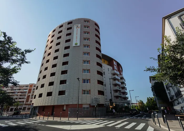 Appart-Hôtel Mer&Golf City Perpignan Centre