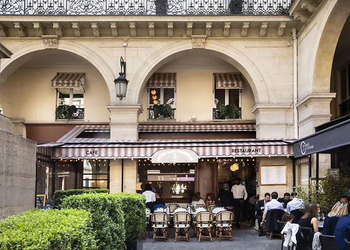 Hotel De La Tour Eiffel Paris