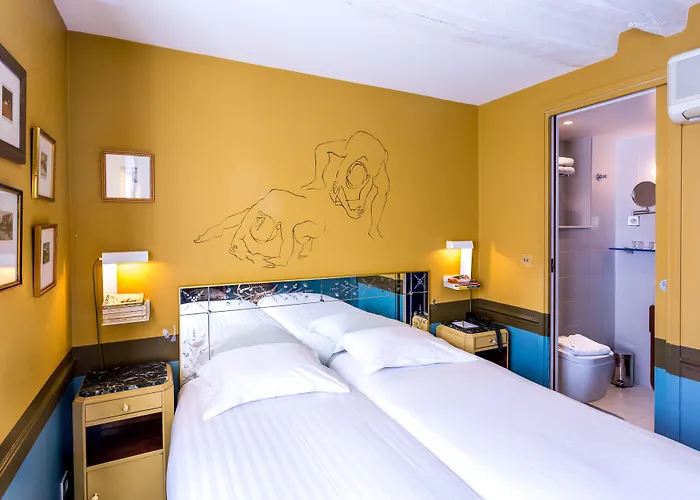 Hotel Crayon Paris