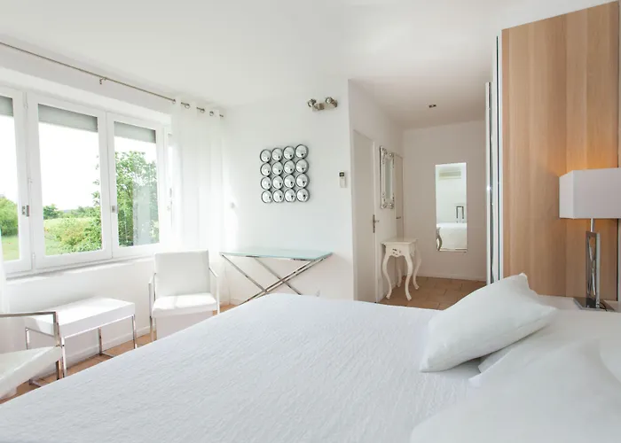 Hotels in Barjac (Gard)