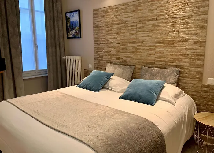 Best Western Hôtel Des Voyageurs Fougères