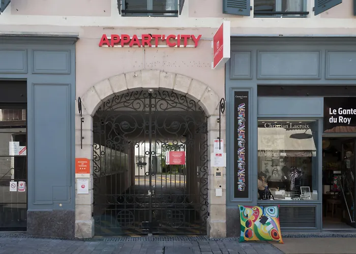 Appart'City Confort Pau Centre