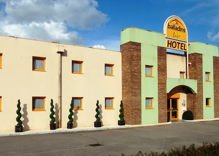 Hotel The Originals Access, Bourges Nord Saint-Doulchard