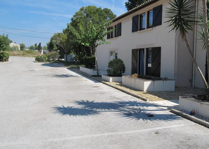 Hôtels à La Farlède