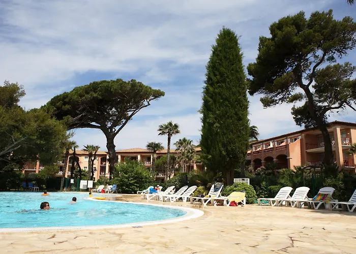 Résidence Pierre&Vacances le Hameau de la Pinède Hyères