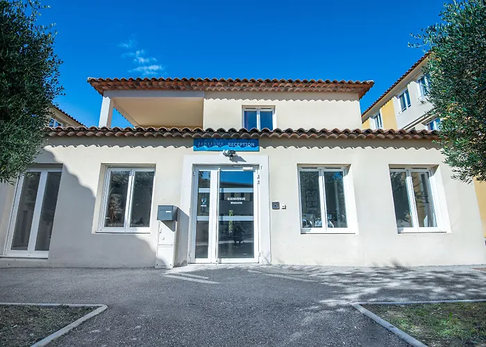 Comfort Aparthotel Aix Le Tholonet