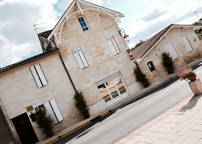 Hotel Le Manoir De Marie-Lou à Rauzan
