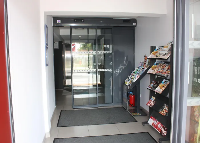 Hotel Akena Aeroport Charles De Gaulle - Saint Witz