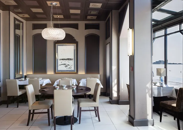 Ambassadeurs Logis Hotel Saint-Malo