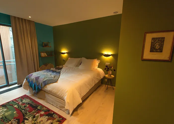 Eden Lodge Paris