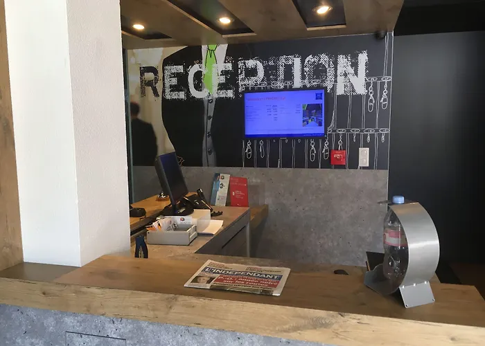 Perpignan Hotels