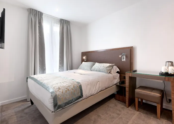 Hotel Le Trente Paris