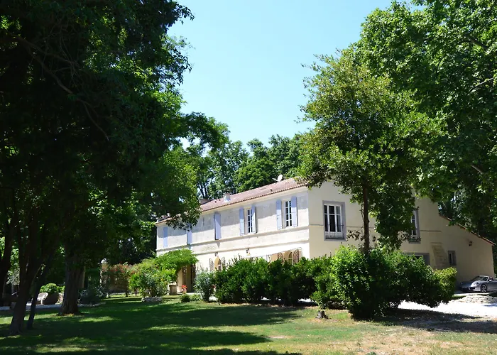 Bed and Breakfast Mas De Capelou Avignone
