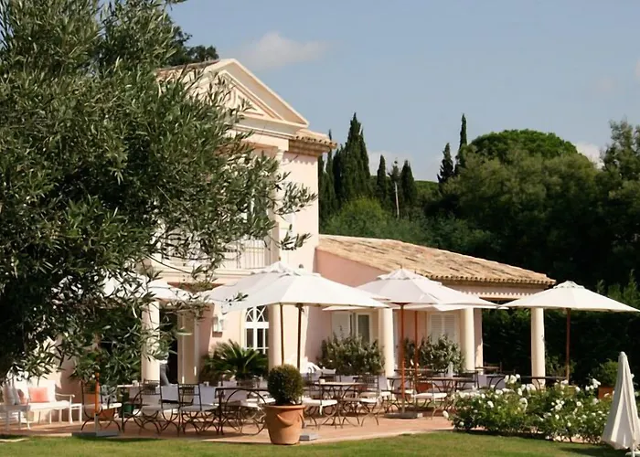 Hotel Villa Les Rosiers Grimaud