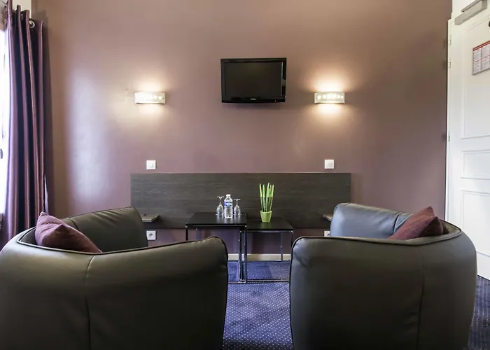 Un Hotel Sur Le Port La Rochelle 