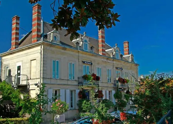 Hôtels à Coutras