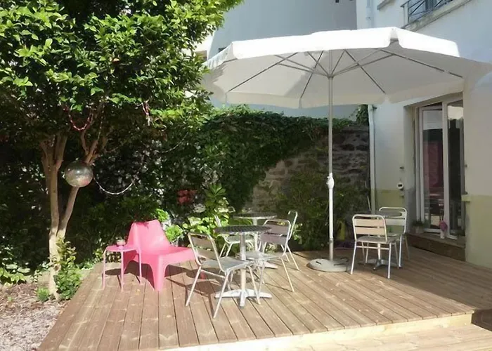 Little Lodge Hotel Brest