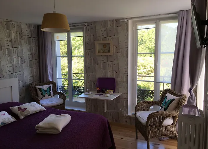Au Jardin Des Deux Ponts Bed and Breakfast Abbeville