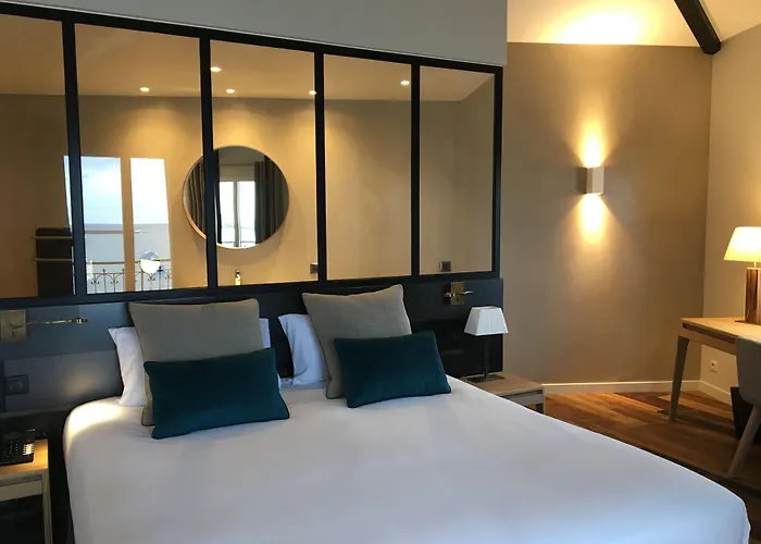 Hotel De La Plage - Saint Jean De Luz