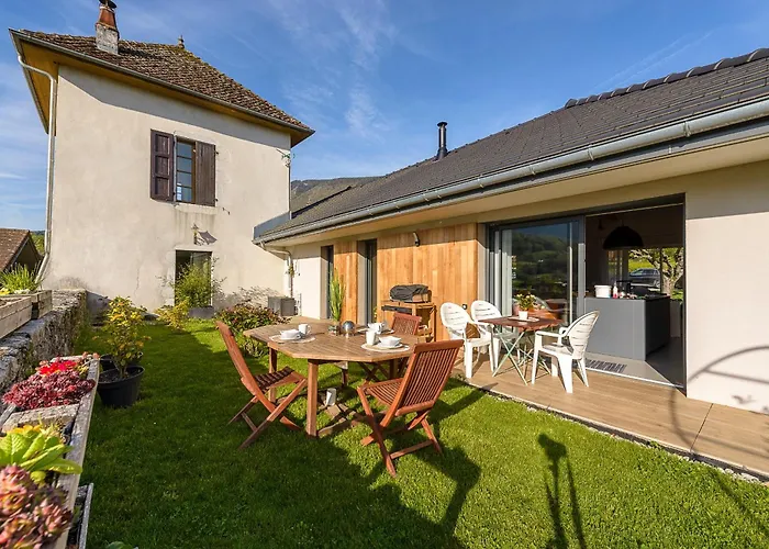 Villa Prestige - Maison avec piscine et vue unique sur les montagnes Saint-Jorioz avec Piscine