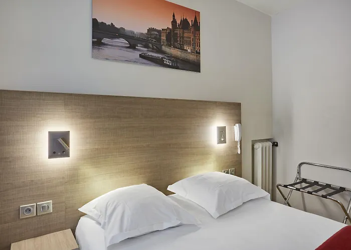 Hotel Lux Picpus Paris