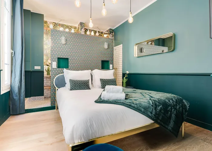 Bed and Breakfast The Charming Trocadero Eiffel Tower Parigi