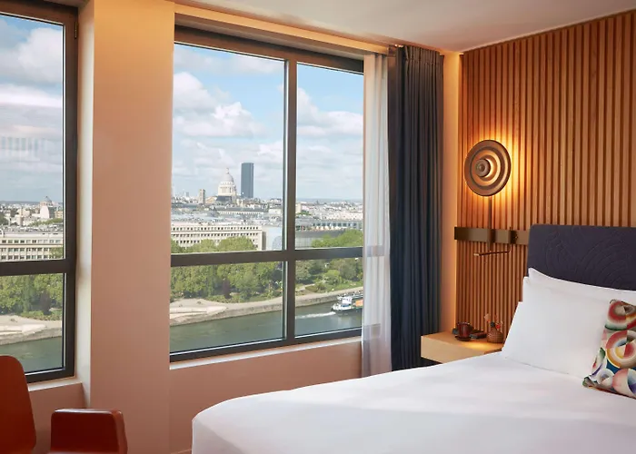 So/ Paris Hotel