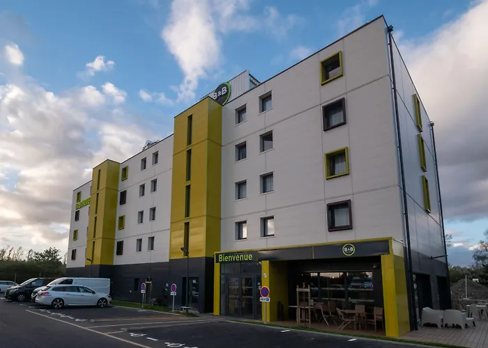 Bruz Hotels
