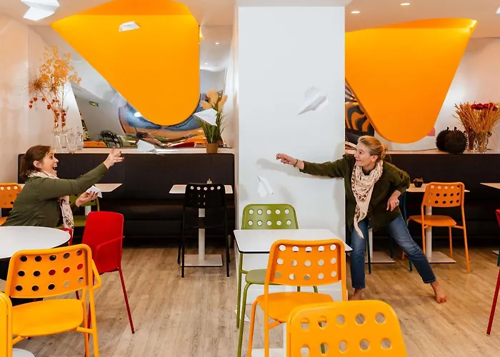 Ibis Styles Paris La Defense Courbevoie Hotel