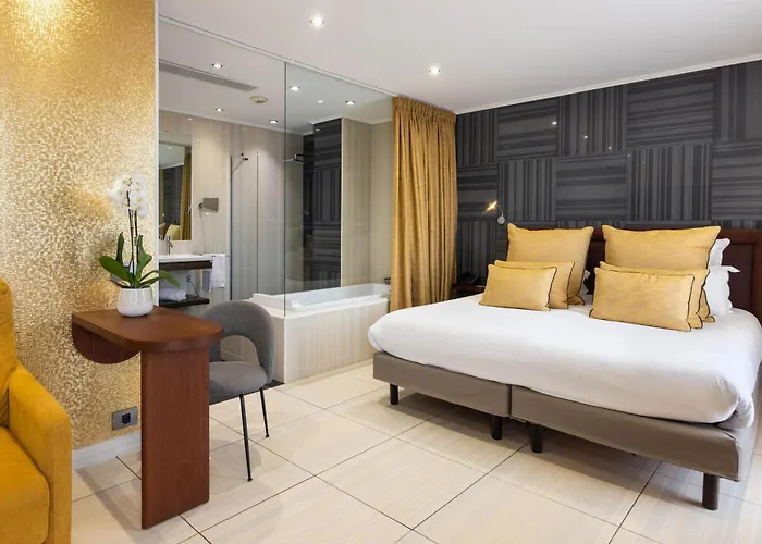 Hotels With Jacuzzi in Room near Chemins de Fer de Provence in Nice