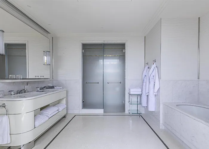 Hotel Martinez, In The Unbound Collection By Hyatt Cannes