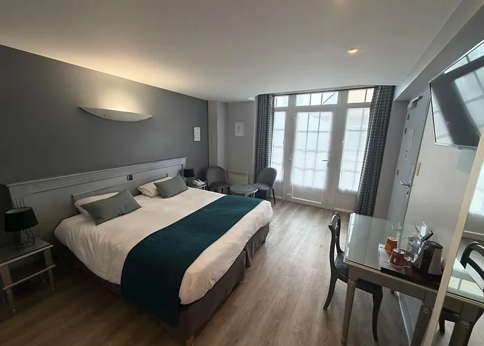 Venoy Hotels