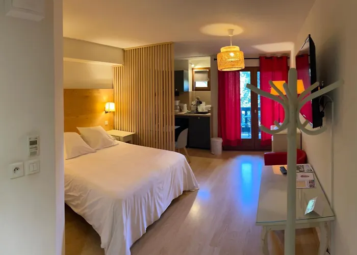 Hôtel-Résidence la Pinède Amélie-les-Bains-Palalda