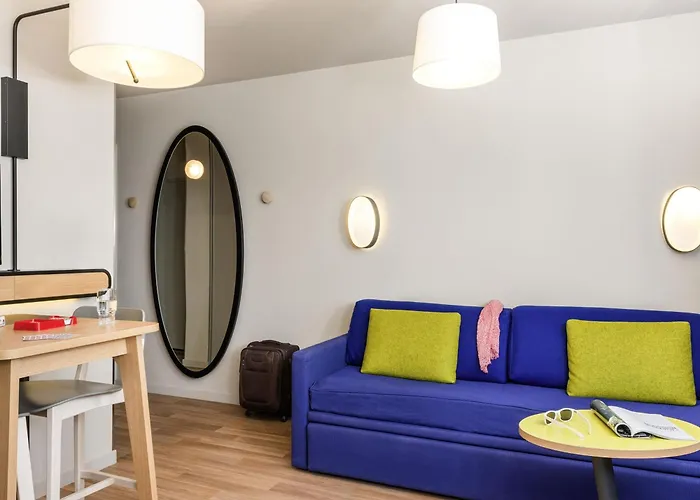 Aparthotel Adagio Access Paris Massy Gare