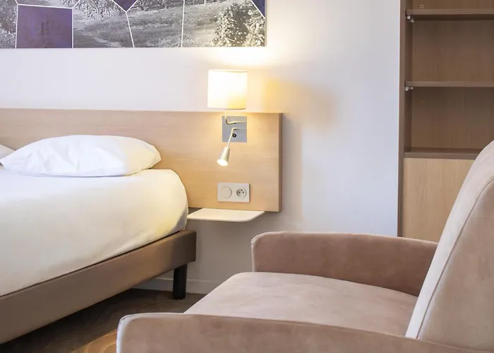 Brit Hotel Macon Centre Gare