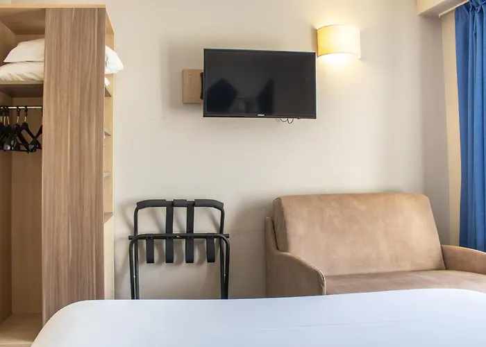 Brit Hotel Macon Centre Gare