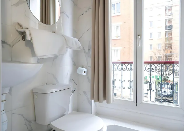 Hotel De Nantes Parigi