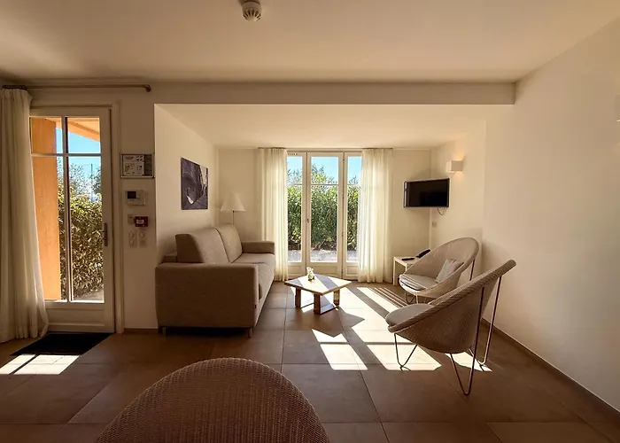 Clos Des Oliviers Grimaud - Meuble De Tourisme