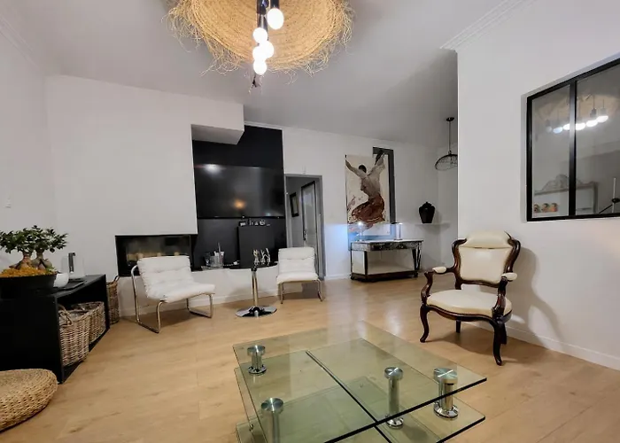 Villa Un Oasis En Provence à Aubagne avec Piscine