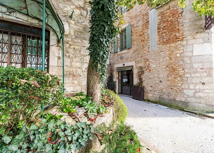 Hotels in Cahors