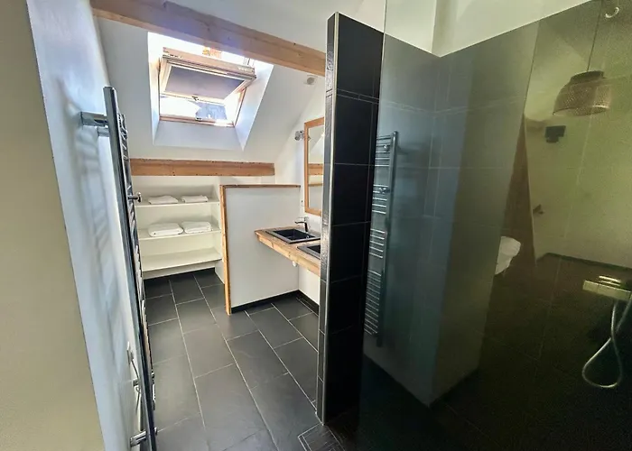 Hotels in Laval (Mayenne)