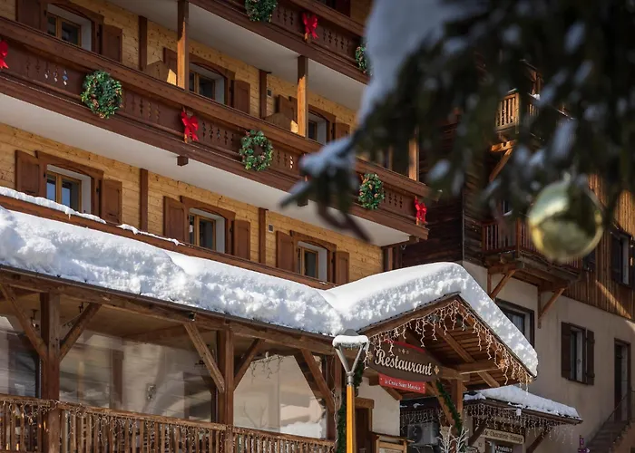 Hotel Logis La Croix-Saint-Maurice à Le Grand-Bornand