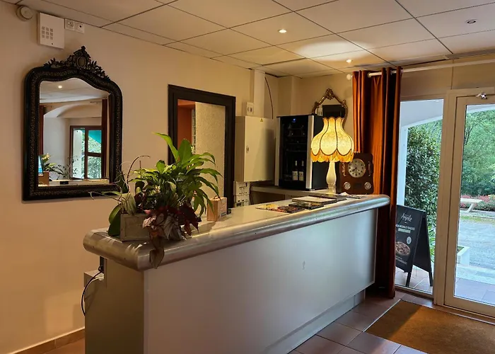 Amelie-les-Bains-Palalda Hotels